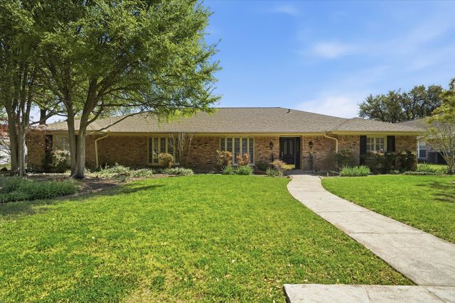 4201 Winding Way, Benbrook, TX 76126