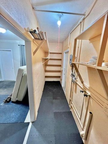 340 W Blue Heron Boulevard A, Riviera Beach, FL 33404