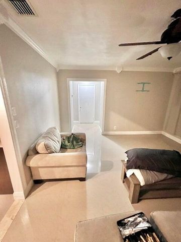 340 W Blue Heron Boulevard A, Riviera Beach, FL 33404