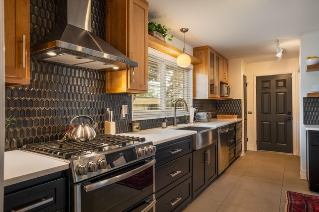 3400 Dellwood Court NE, Albuquerque, NM 87110