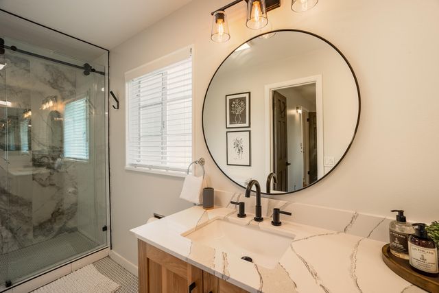 3400 Dellwood Court NE, Albuquerque, NM 87110