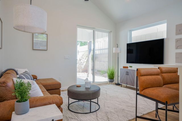 3400 Dellwood Court NE, Albuquerque, NM 87110