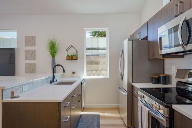 3400 Dellwood Court NE, Albuquerque, NM 87110