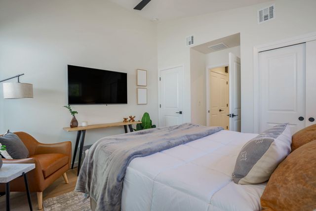 3400 Dellwood Court NE, Albuquerque, NM 87110