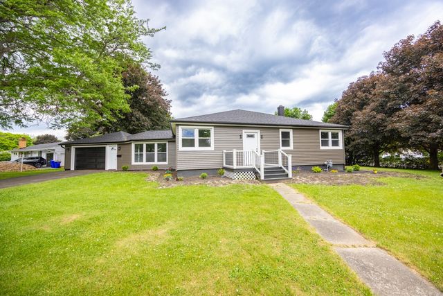 1171 Beach Avenue, Greece, NY 14612