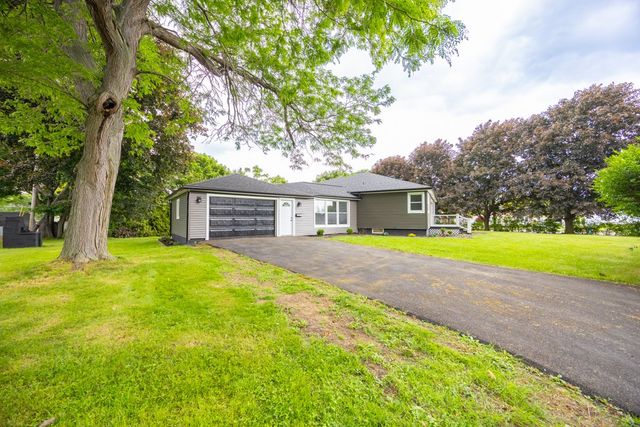 1171 Beach Avenue, Greece, NY 14612