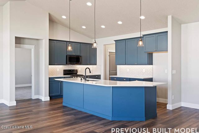 8991 CALIFORNIA ST, Rathdrum, ID 83858