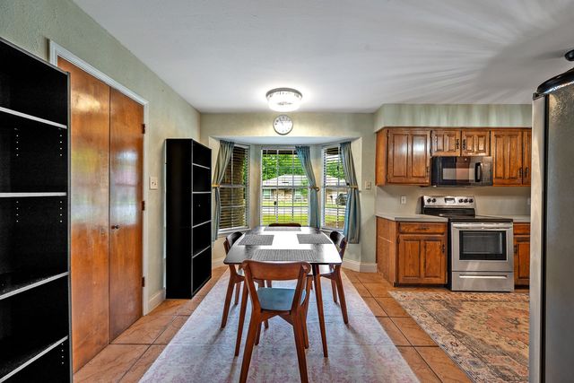 3407 Dovecreek Drive, Arlington, TX 76016