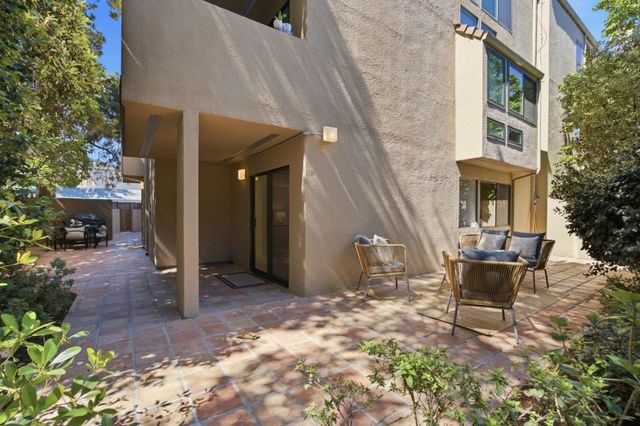 58 E Poplar Avenue 3, San Mateo, CA 94401