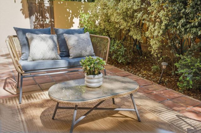 58 E Poplar Avenue 3, San Mateo, CA 94401