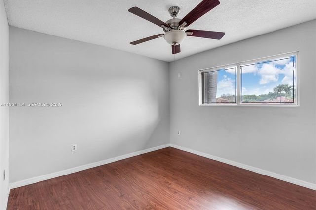 11319 SW 73rd Ln, Miami, FL 33173