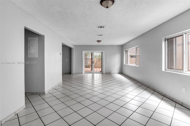 11319 SW 73rd Ln, Miami, FL 33173