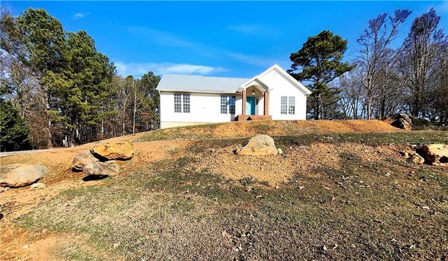 2 Mallory Drive, Adairsville, GA 30103