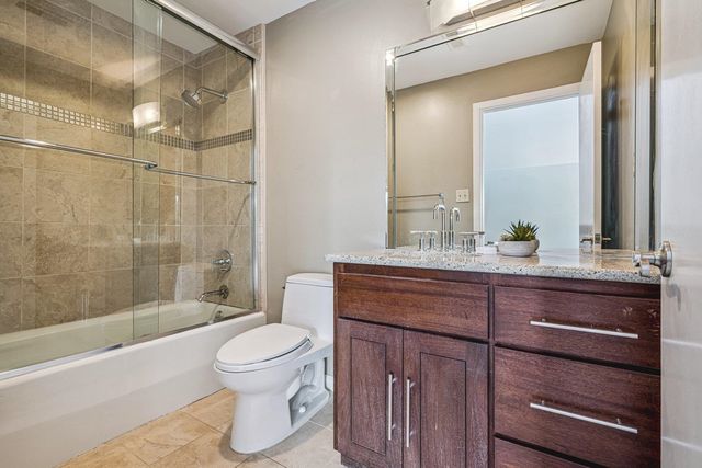 335 Riverbluff Pl Apt 2, Memphis, TN 38103