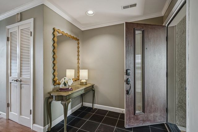 335 Riverbluff Pl Apt 2, Memphis, TN 38103