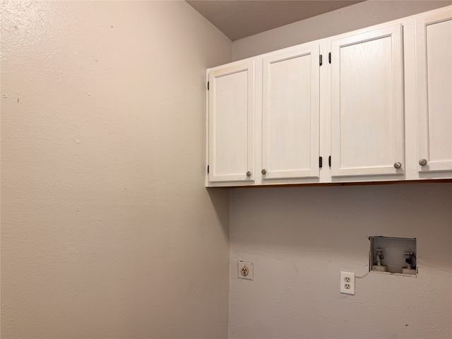 2327 Summer Place Drive, Arlington, TX 76014