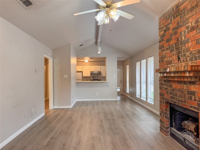 2327 Summer Place Drive, Arlington, TX 76014