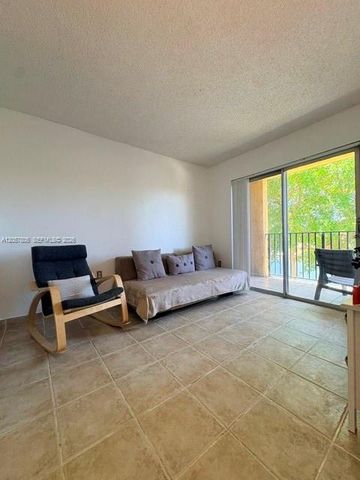 4717 NW 7th St 306-10, Miami, FL 33126