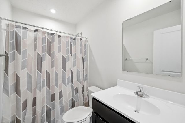 187 Chesapeake Circle 187 Chesapeake Circle, Springfield, OH 45505