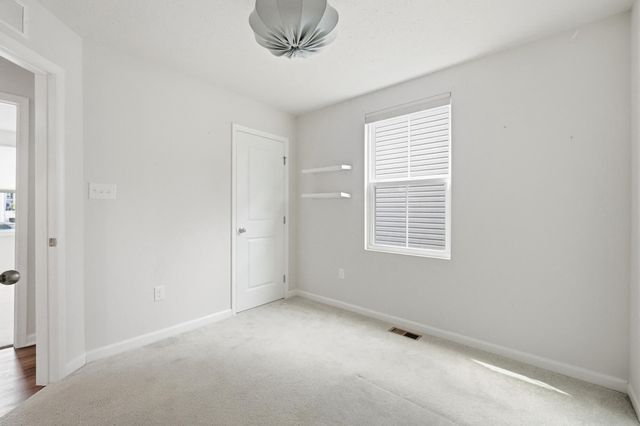 187 Chesapeake Circle 187 Chesapeake Circle, Springfield, OH 45505