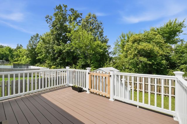 187 Chesapeake Circle 187 Chesapeake Circle, Springfield, OH 45505