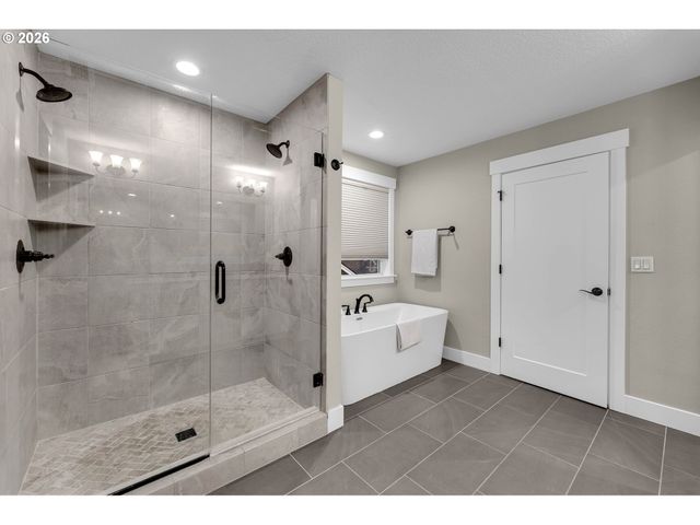 2920 S HARPER VALLEY Way, Ridgefield, WA 98642