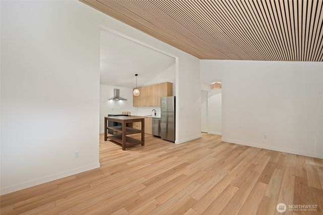 330 SE Clark Street, Issaquah, WA 98027