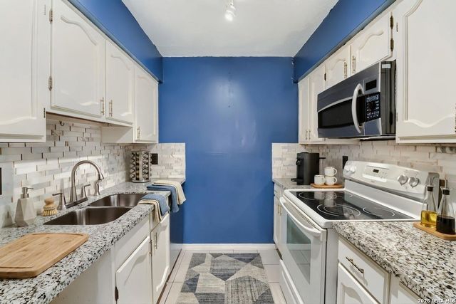 4119 Medical Dr Apt D205, San Antonio, TX 78229