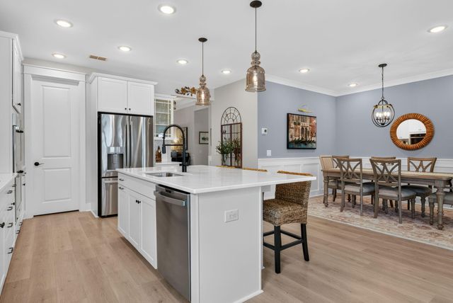 136 Leeward Landing, Summerville, SC 29486