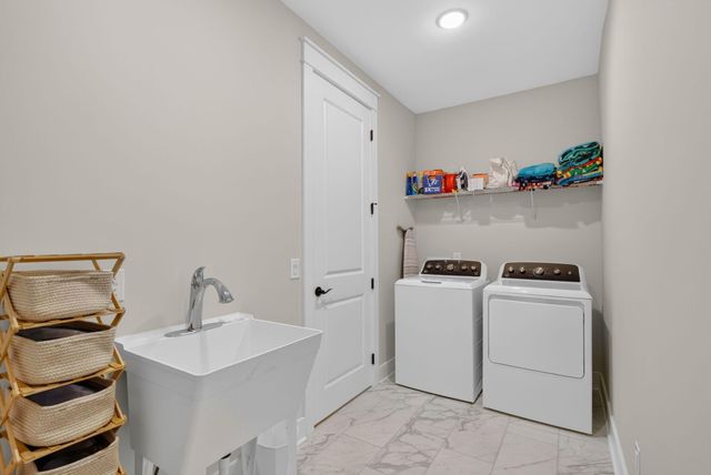 136 Leeward Landing, Summerville, SC 29486