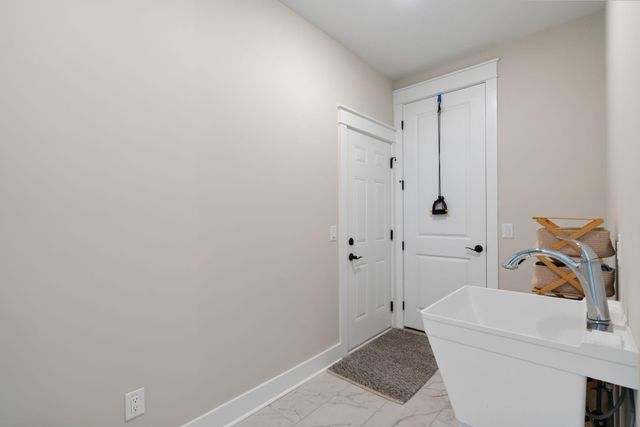 136 Leeward Landing, Summerville, SC 29486