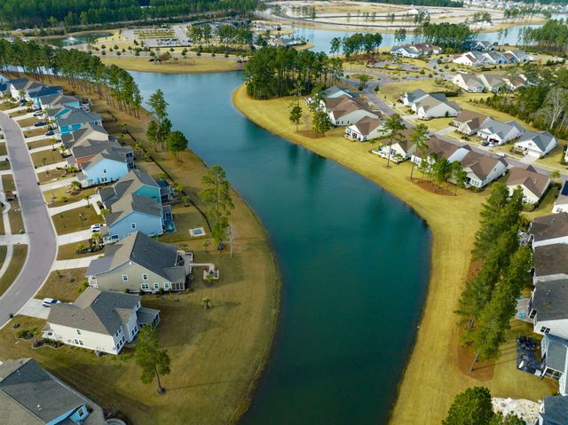 136 Leeward Landing, Summerville, SC 29486