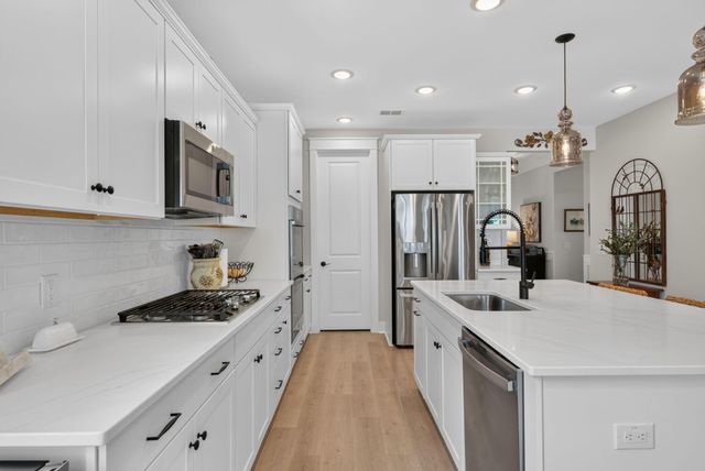 136 Leeward Landing, Summerville, SC 29486