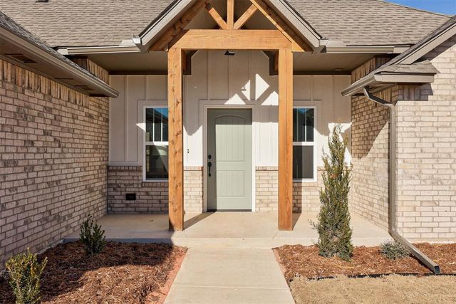 11941 NW 120th Street, Yukon, OK 73099