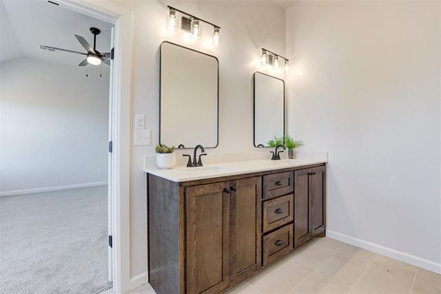 11941 NW 120th Street, Yukon, OK 73099