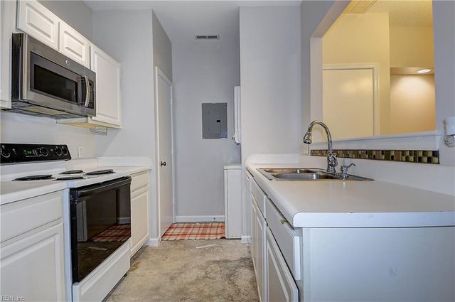 1441 Shortleaf Lane, Chesapeake, VA 23320