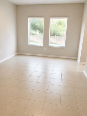 180 Olympic Park DR, Kyle, TX 78640