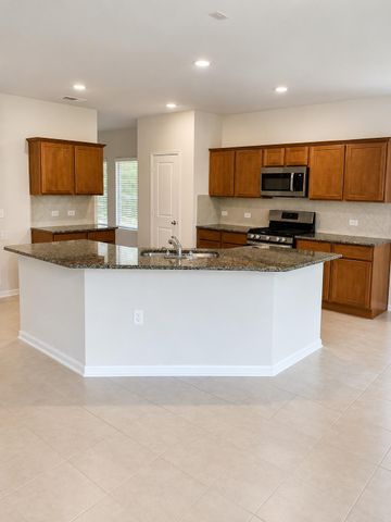 180 Olympic Park DR, Kyle, TX 78640