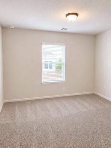 180 Olympic Park DR, Kyle, TX 78640