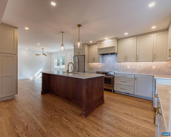 49 CANTERBURY RD, Charlottesville, VA 22903