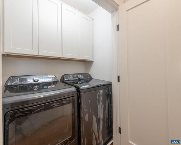 49 CANTERBURY RD, Charlottesville, VA 22903