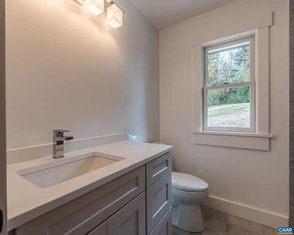 49 CANTERBURY RD, Charlottesville, VA 22903