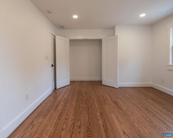 49 CANTERBURY RD, Charlottesville, VA 22903