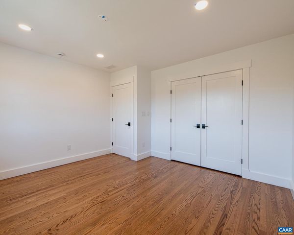 49 CANTERBURY RD, Charlottesville, VA 22903