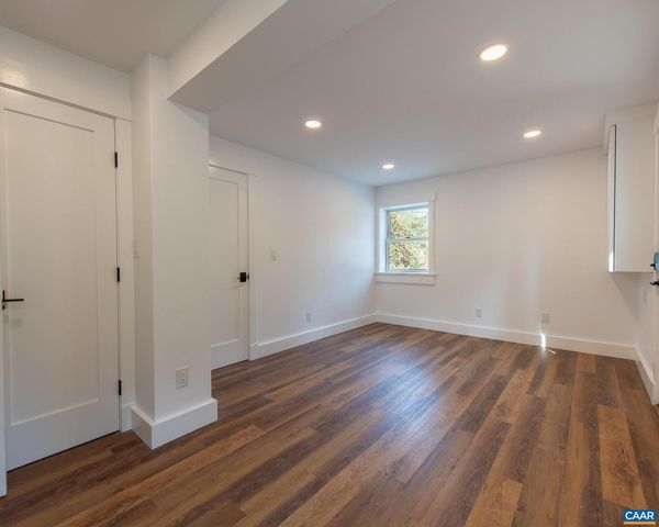 49 CANTERBURY RD, Charlottesville, VA 22903