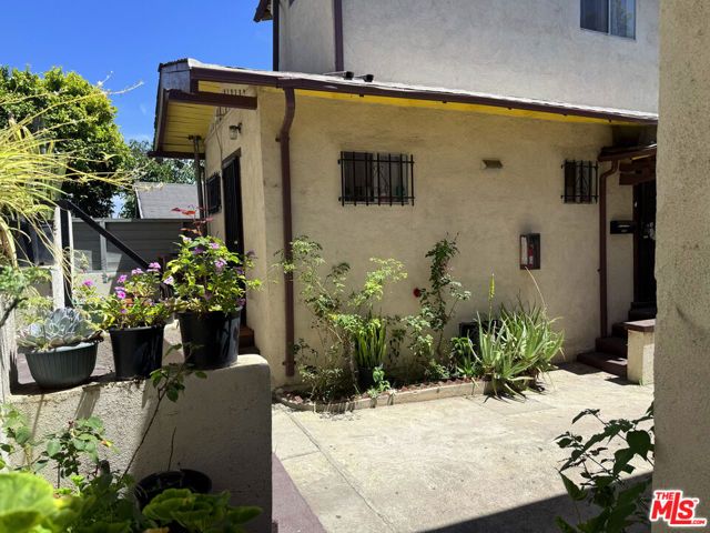 1727 Bellevue Avenue, Los Angeles, CA 90026