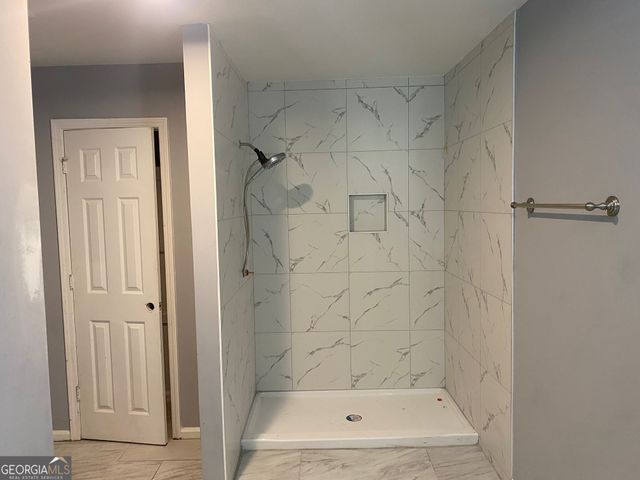 2830 Allegro Drive NW, Atlanta, GA 30318