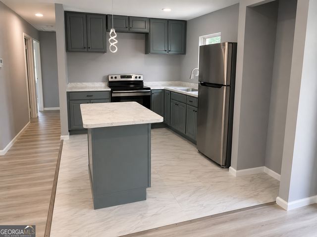 2830 Allegro Drive NW, Atlanta, GA 30318