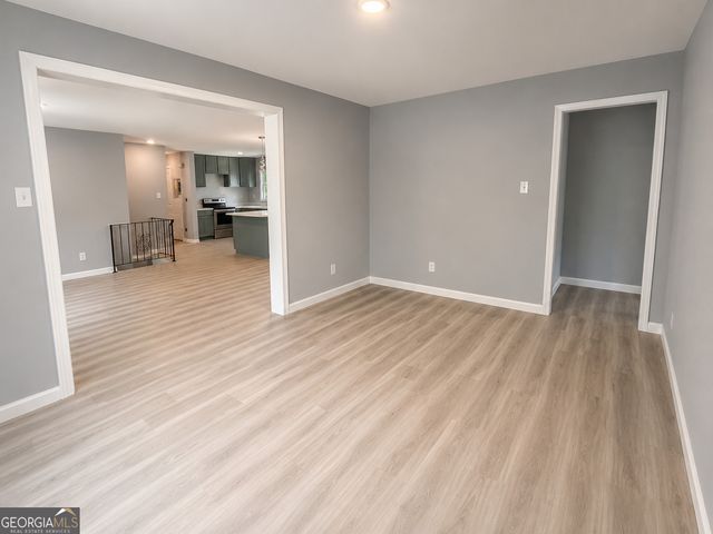 2830 Allegro Drive NW, Atlanta, GA 30318