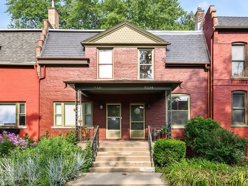 11334 S Saint Lawrence Avenue, Chicago, IL 60628 — exterior